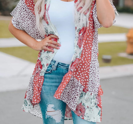 How to Style Your Outfit Around a Mixed Print Ruffle Hem Kimono?